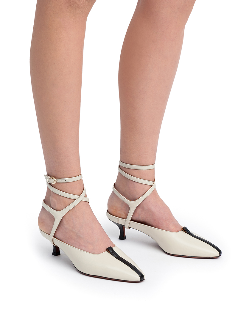 FRIVOLA_B_W_PARTYGIRL_WHT