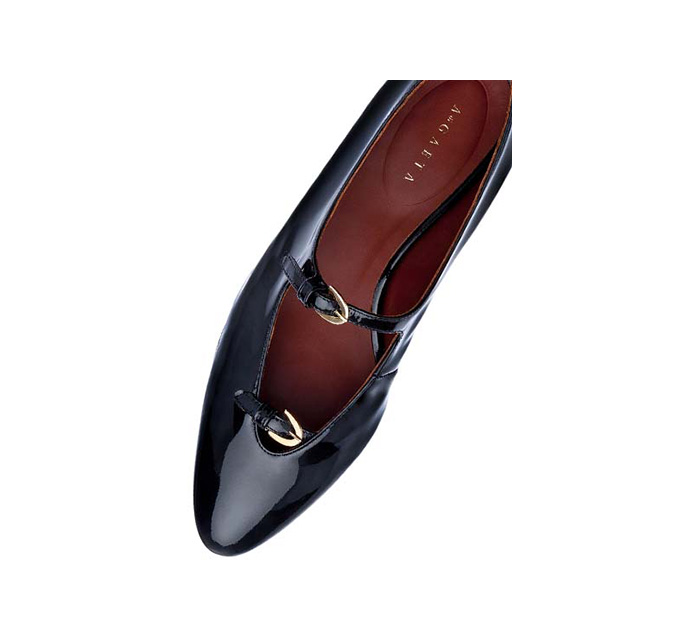 4.BAMBOLA_BLKPATENT_BIRDVIEW