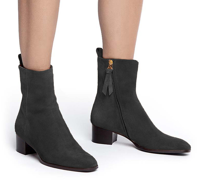 4.IRREQUIETA_ANTHRACITEWAXCROSTA_WORN