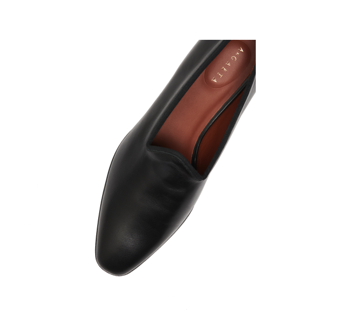 CURIOSA_BLKCALF_BIRDVIEW_