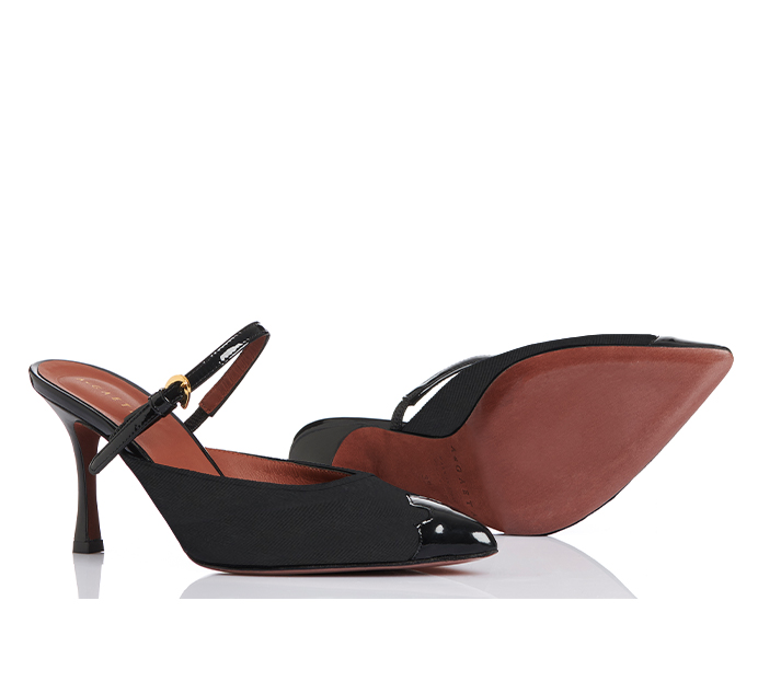 3.VANESIA_BLK GROSGRAIN_THREEQUARTERS