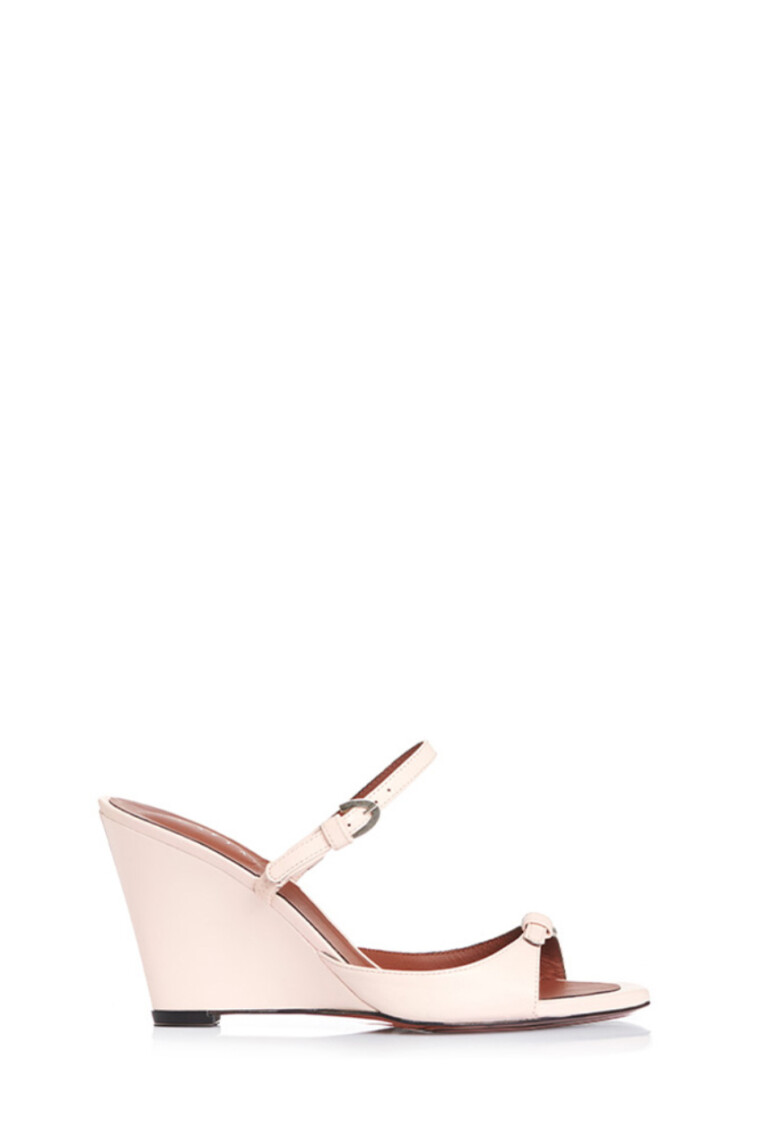 La Viziatissima – pale-pink-nappa