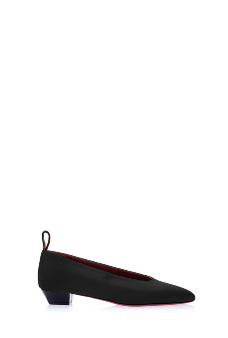 La Timida – black-crepe-satin